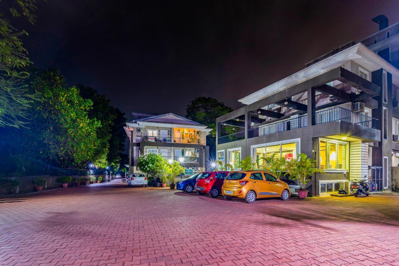 4BHK SPARKLING APARTMENT NEAR BEACH POOL&BAR 2bhkX2 Vagator Exterior foto
