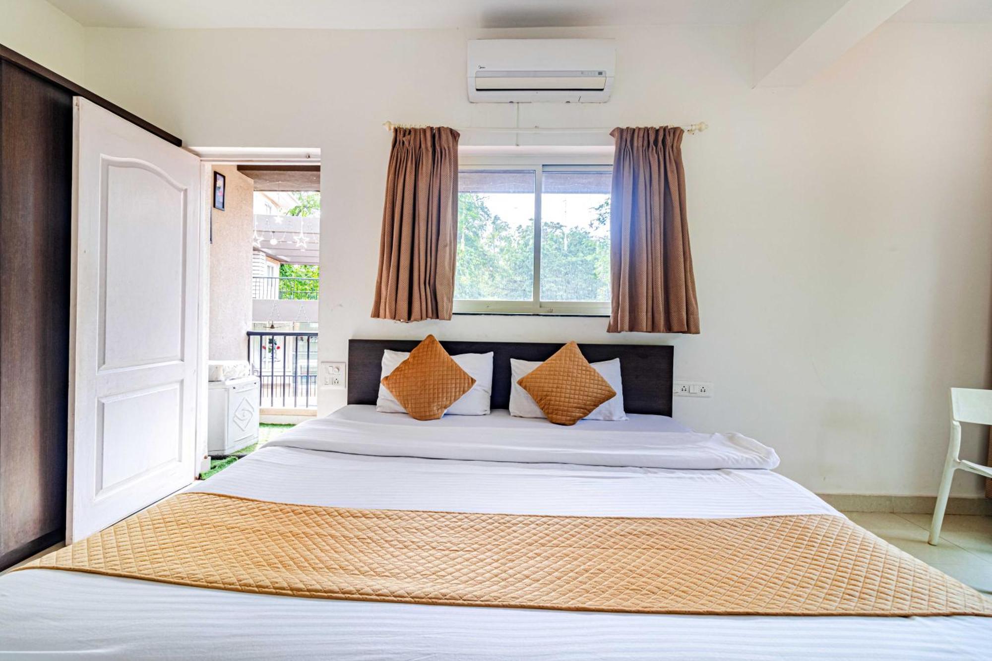 4BHK SPARKLING APARTMENT NEAR BEACH POOL&BAR 2bhkX2 Vagator Zimmer foto