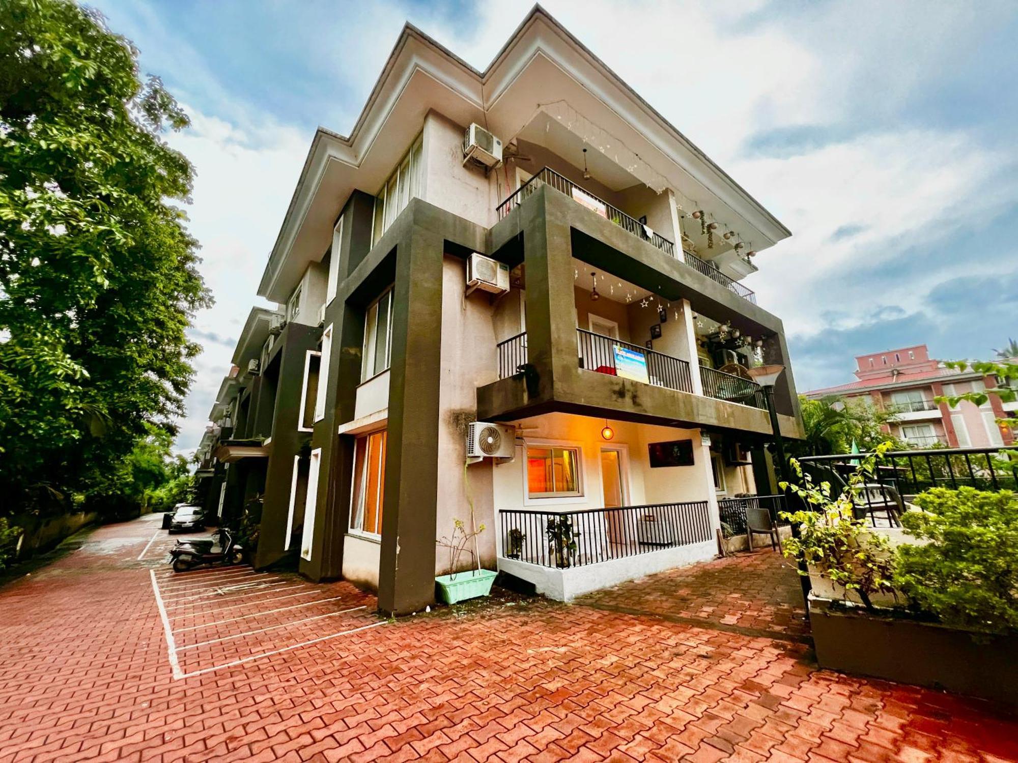 4BHK SPARKLING APARTMENT NEAR BEACH POOL&BAR 2bhkX2 Vagator Exterior foto