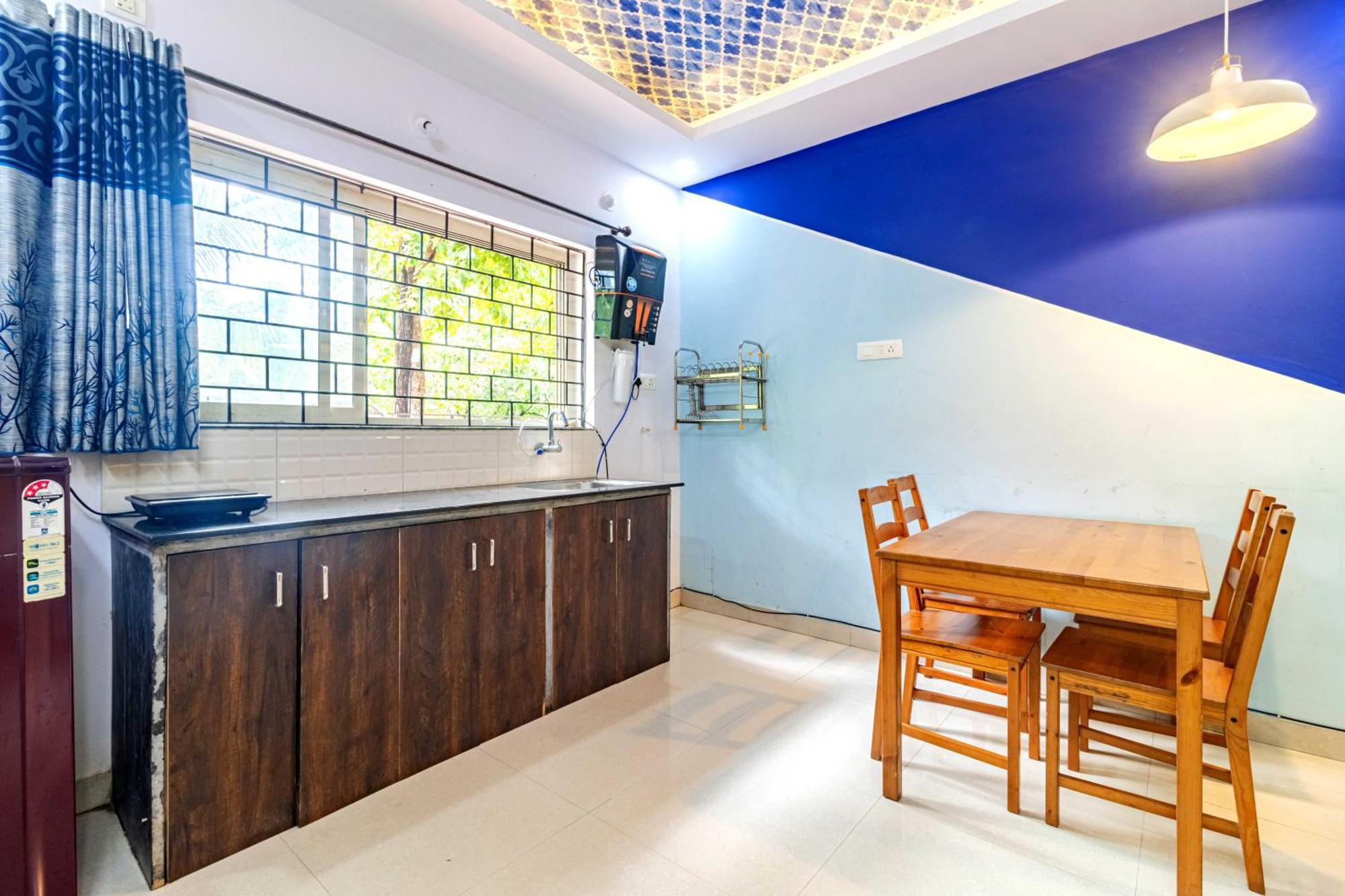 4BHK SPARKLING APARTMENT NEAR BEACH POOL&BAR 2bhkX2 Vagator Zimmer foto